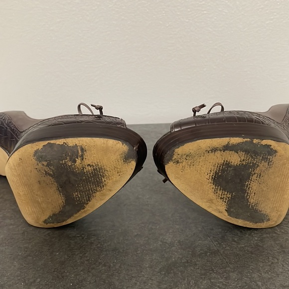 Preloved vintage Marc Fisher plate firm heals - Picture 4 of 8